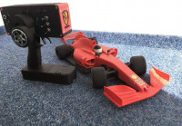 F1 s vysílačkou z thingiverse.com